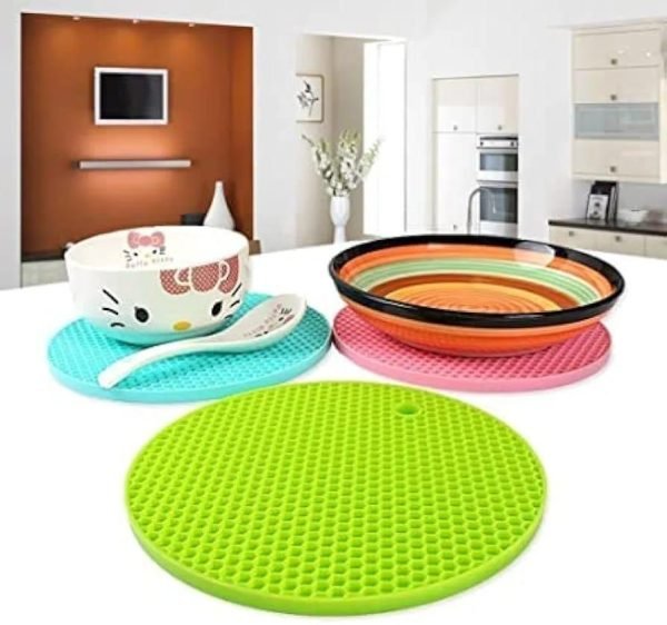 Multifunctional Heat Resistant Silicone Mat – Nonslip Pad (Random Color)