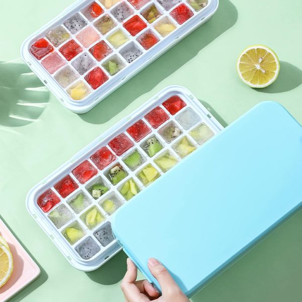 32-grid-silicone-ice-cube-tray-with-lid-cover-random-color - 4 32 Grid Silicone Ice Cube Tray With Lid Cover (Random Color)