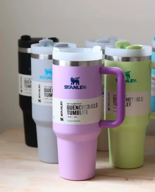 stanley quencher Stanley 40oz (1200ml) Vacuum Insulated Tumbler with Straw – Leak-Proof Quencher Cup for Hot & Cold Drinks, (Random Colors, with Box)